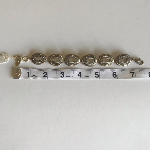 NWT! Lucky Brand Adjustable Bracelet - Picture 4 of 4